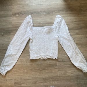 women’s white smocked floral top!